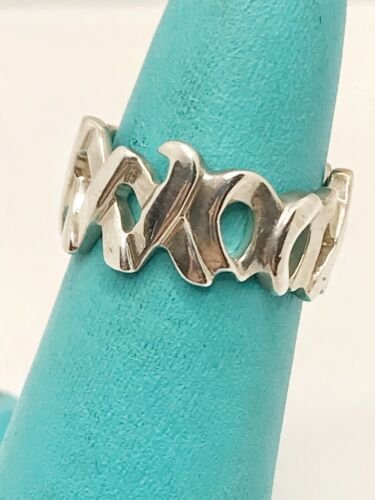 Tiffany & Co. Paloma Picasso SS Love + Kisses Ring XO Size Tiffany & Co. Paloma Picasso SS Love + Kisses Ring XO Size